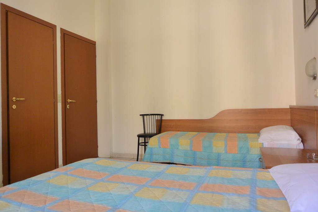 Hotel Oriente Μιλάνο Εξωτερικό φωτογραφία