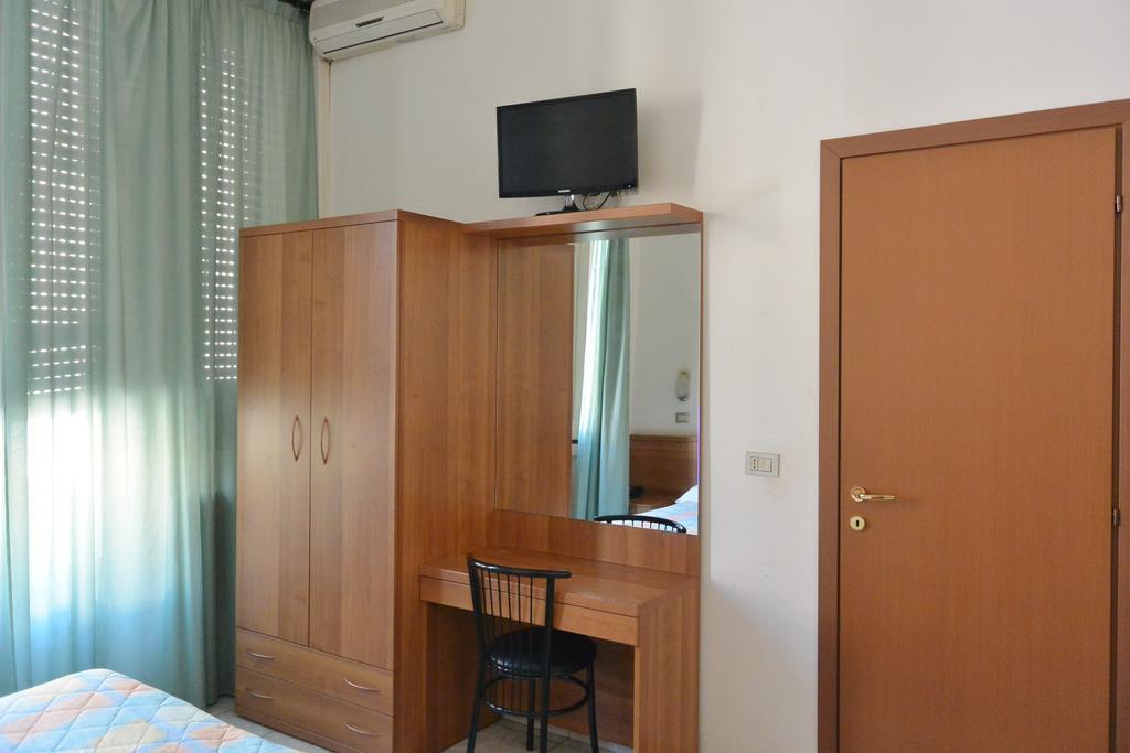 Hotel Oriente Μιλάνο Εξωτερικό φωτογραφία