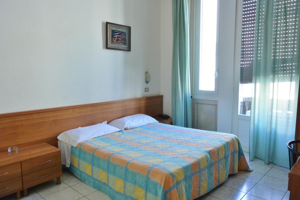 Hotel Oriente Μιλάνο Εξωτερικό φωτογραφία